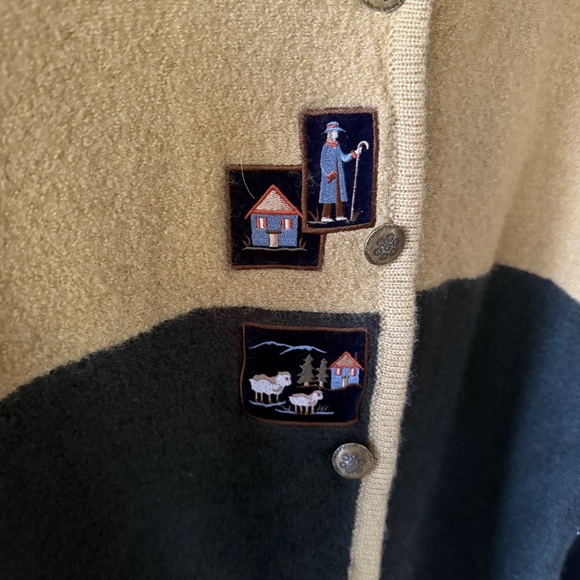 Juste Pour Moi Cottagecore Wool Cardigan with Embroidered Patches - Picture 6 of 10